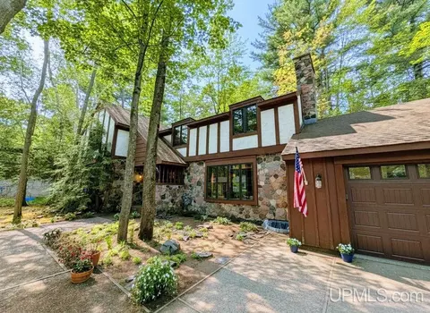 Exterior - 39 Elder, Marquette, MI 49855 photo 2 of 6