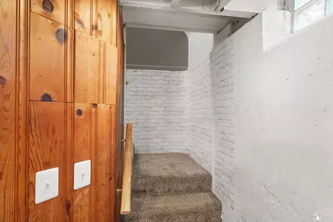 Entry Way - 3264 Maple, Melvindale, MI 48122 photo 2 of 2