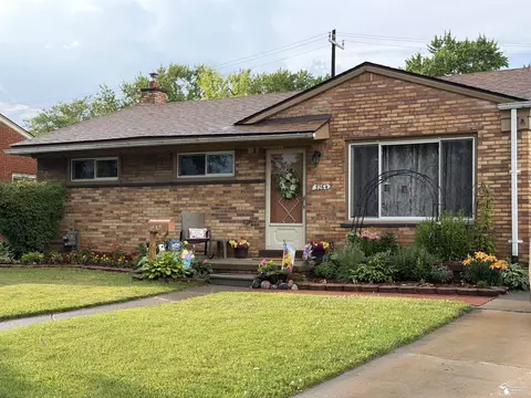 Exterior - 3264 Maple, Melvindale, MI 48122 photo 1 of 14