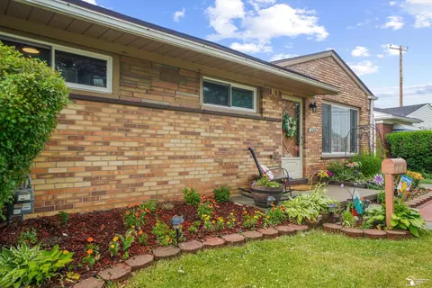 Other - 3264 Maple, Melvindale, MI 48122 photo 3 of 17