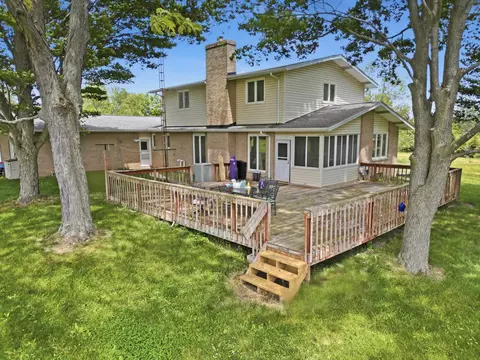 Exterior - 6089 N Seymour, Flushing, MI 48433 photo 4 of 10