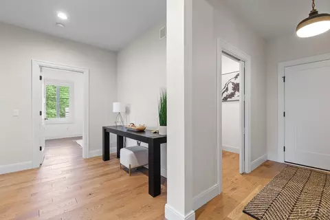 Entry Way - 575 Budlong, Adrian, MI 49221 photo 1 of 5