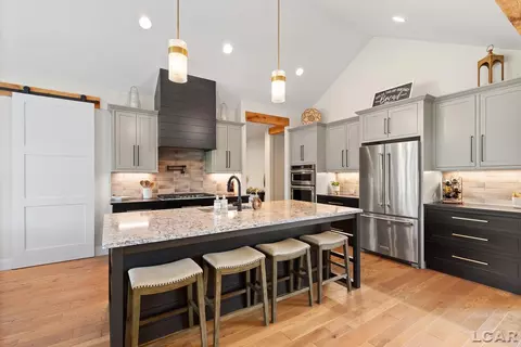 Kitchen - 575 Budlong, Adrian, MI 49221 photo 1 of 14