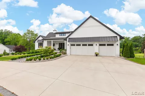 Exterior - 575 Budlong, Adrian, MI 49221 photo 3 of 12