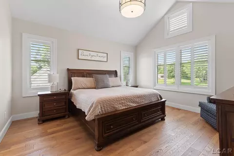 Bedroom - 575 Budlong, Adrian, MI 49221 photo 5 of 8