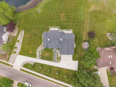 View/Area - 575 Budlong, Adrian, MI 49221 photo 2 of 4