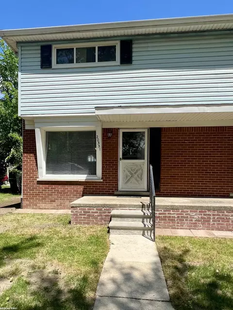 20351 8 Mile, Saint Clair Shores, MI 48080