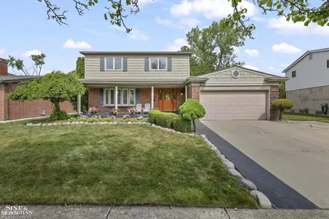 23209 Robert John, Saint Clair Shores, MI 48080