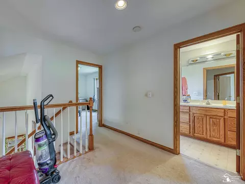 Entry Way - 2960 E Country, Monroe, MI 48162 photo 5 of 5