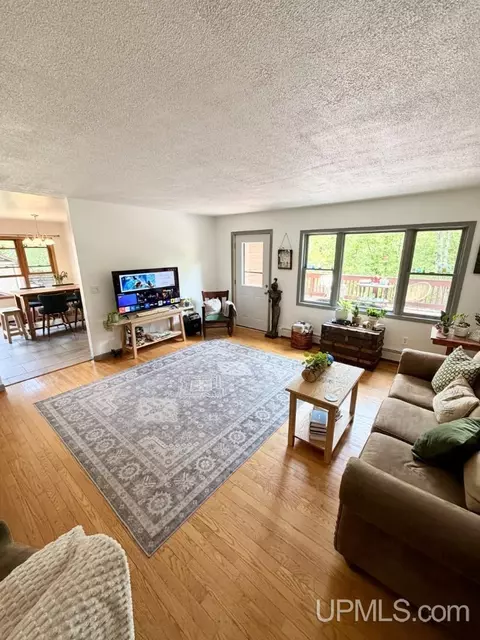 Living - 78 Co Rd Gy, Ishpeming, MI 49849 photo 1 of 7
