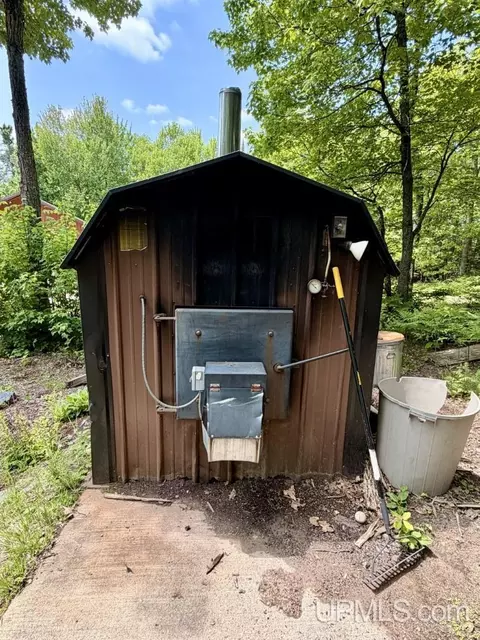 Exterior - 78 Co Rd Gy, Ishpeming, MI 49849 photo 12 of 17