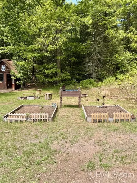 Exterior - 78 Co Rd Gy, Ishpeming, MI 49849 photo 13 of 17