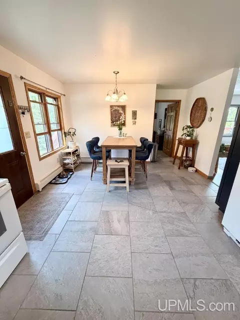 Dining - 78 Co Rd Gy, Ishpeming, MI 49849 photo 2 of 2