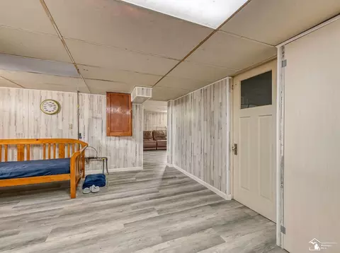 Entry Way - 831 Wolverine, Monroe, MI 48161 photo 5 of 6
