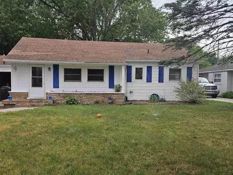 1817 Saint Clair Blvd, Algonac, MI 48001