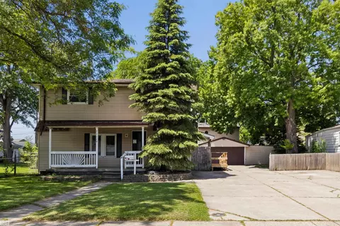 27119 Blum, Roseville, MI 48066