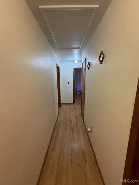 Entry Way - 315 Seilo, Ishpeming, MI 49849 photo 1 of 2