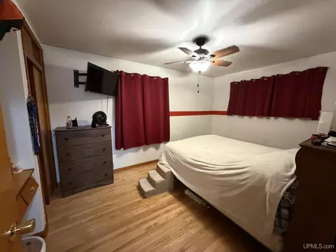 Bedroom - 315 Seilo, Ishpeming, MI 49849 photo 5 of 6