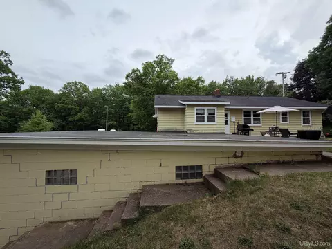 Exterior - 315 Seilo, Ishpeming, MI 49849 photo 9 of 10