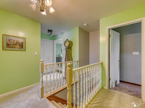 Entry Way - 2223 Fix, Monroe, MI 48162 photo 5 of 7