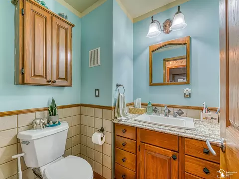 Bath - 2223 Fix, Monroe, MI 48162 photo 1 of 5