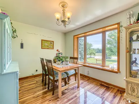 Dining - 2223 Fix, Monroe, MI 48162 photo 2 of 2