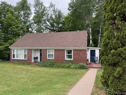 798 E Us 41, Negaunee, MI 49866