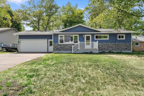 1613 Woodland, Marquette, MI 49855