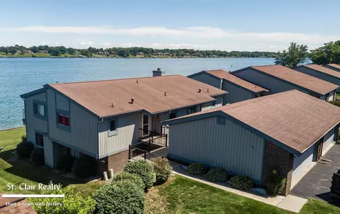 1715 N N Riv #59, Saint Clair, MI 48079