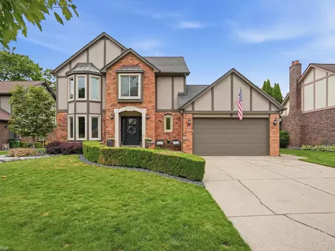 14871 Crofton, Shelby Township, MI 48315