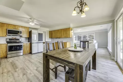 Dining - 2481 N Ruth, Deckerville, MI 48427 photo 1 of 3