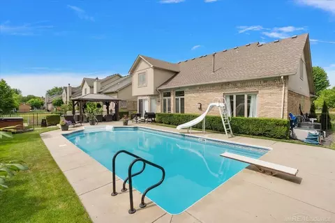 Exterior - 54764 Malheur, Macomb, MI 48042 photo 8 of 12