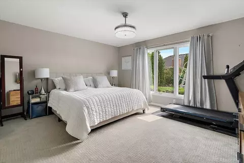 Bedroom - 54764 Malheur, Macomb, MI 48042 photo 1 of 8