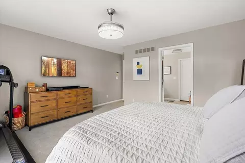 Bedroom - 54764 Malheur, Macomb, MI 48042 photo 2 of 8