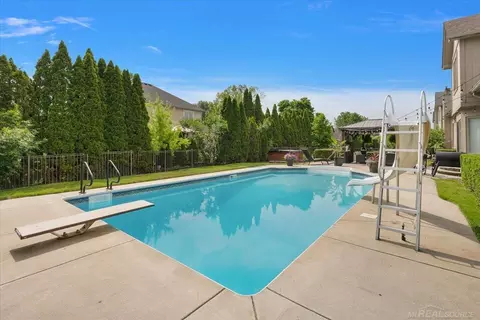 Exterior - 54764 Malheur, Macomb, MI 48042 photo 7 of 12