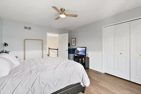 Bedroom - 54764 Malheur, Macomb, MI 48042 photo 5 of 8
