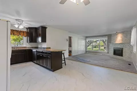 Other - 807 Conklin, Tecumseh, MI 49286 photo 3 of 14