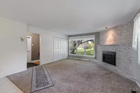 Living - 807 Conklin, Tecumseh, MI 49286 photo 1 of 7