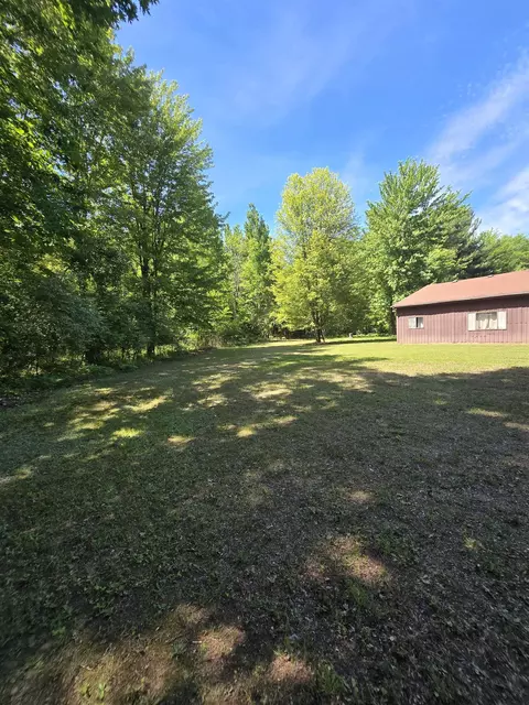 Exterior - 5691 Ormes, Vassar, MI 48768 photo 13 of 19