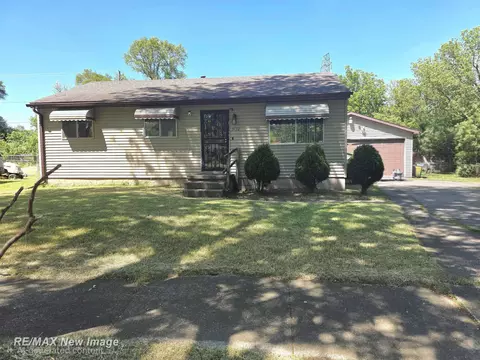1422 Chatham, Saginaw, MI 48601