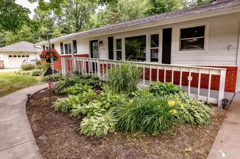Other - 7904 Comanche, Temperance, MI 48182 photo 2 of 5