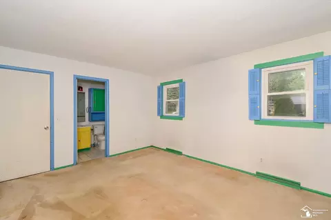 Bedroom - 7904 Comanche, Temperance, MI 48182 photo 2 of 5