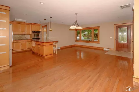 Living - 7904 Comanche, Temperance, MI 48182 photo 1 of 3