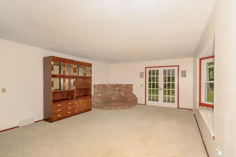 Living - 7904 Comanche, Temperance, MI 48182 photo 3 of 3