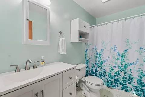 Bath - 238 Sidney, Dundee, MI 48131 photo 2 of 3