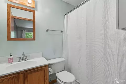 Bath - 238 Sidney, Dundee, MI 48131 photo 3 of 3