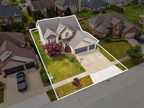 View/Area - 20084 Newcastle, Macomb, MI 48044 photo 1 of 6