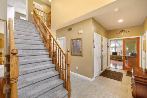 Entry Way - 20084 Newcastle, Macomb, MI 48044 photo 3 of 5