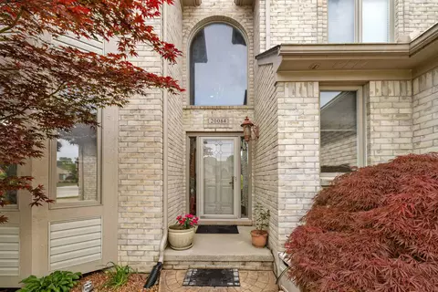 Entry Way - 20084 Newcastle, Macomb, MI 48044 photo 1 of 5