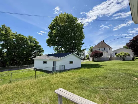 61 4th, South Range, MI 49963 photo 3